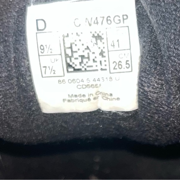 New Balance 476 Gray and Black Sneakers - Picture 11 of 12